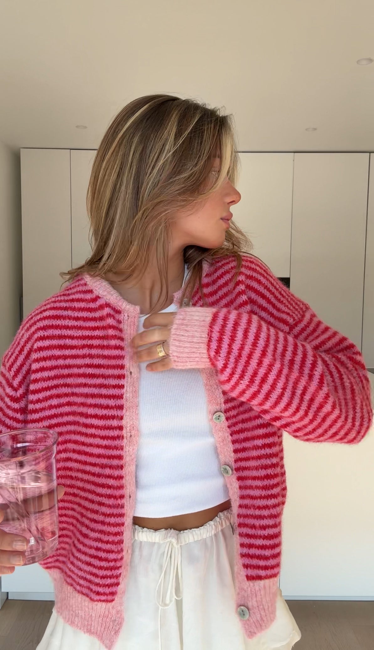 SOFT STRIPED CARDIGAN CHERRY