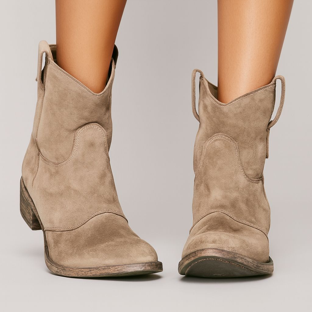 Carlotta – Suede Boots