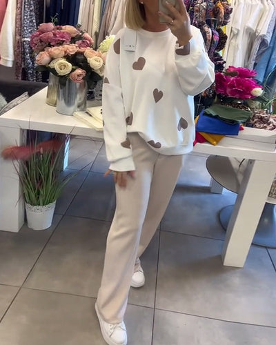 Mila | Cozy Heart Sweater